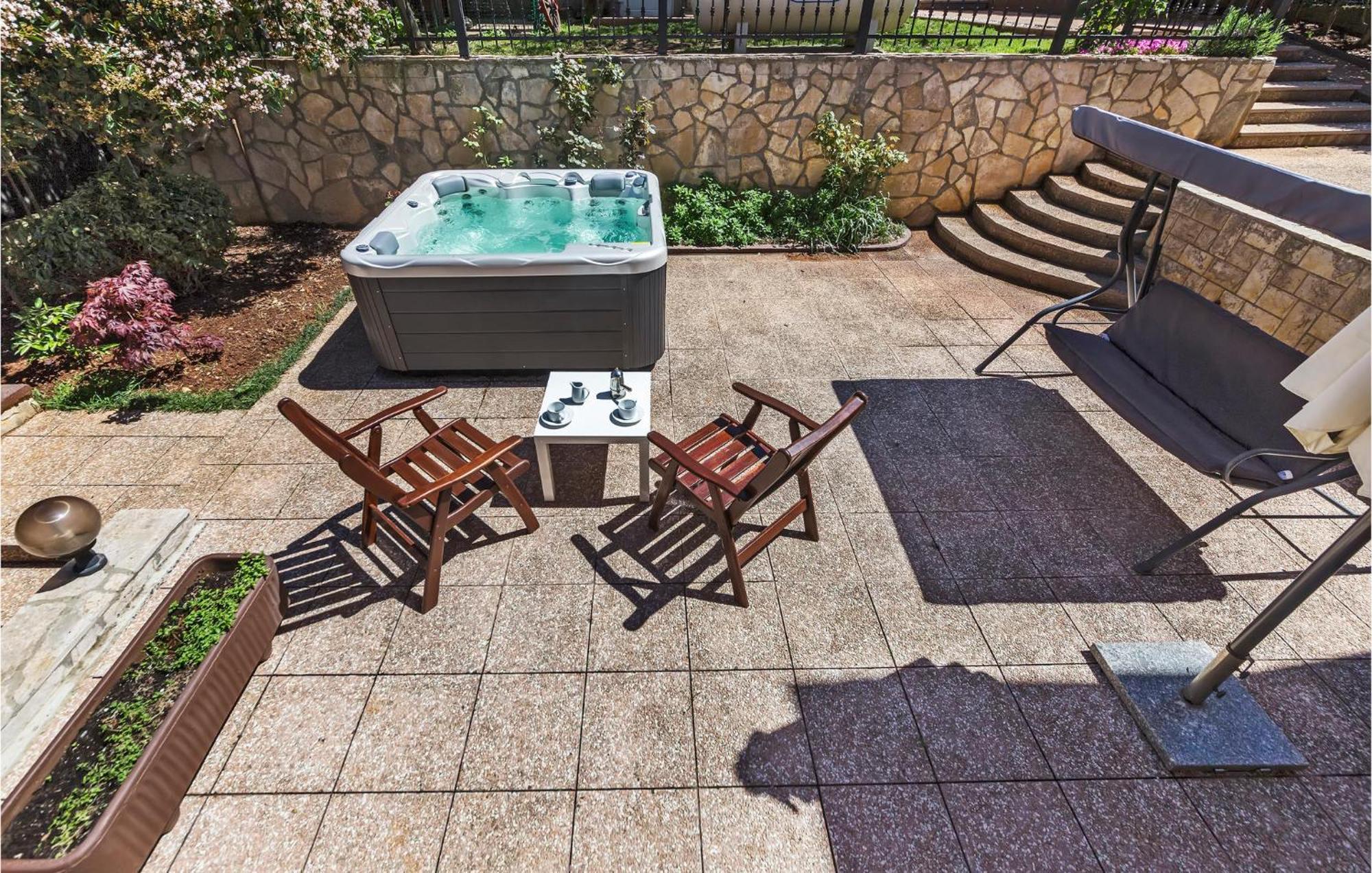Apartment Debeli Vrv V